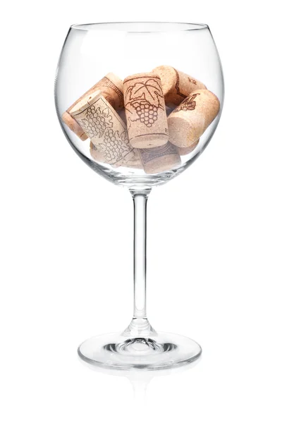 Corchos en copa de vino — Foto de Stock