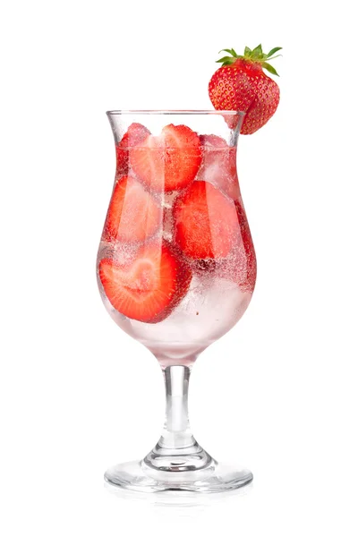 草莓汽酒鸡尾酒 — 图库照片