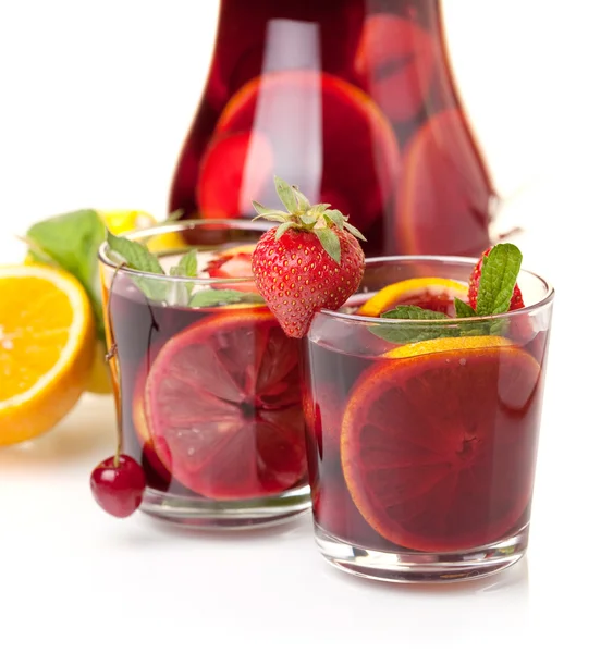 Two glasses of fresh fruit sangria — Stock Photo, Image