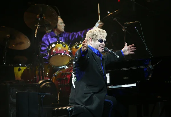 Sir Elton John live concert in Minsk, Belarus on June, 2010 — Stock Photo, Image