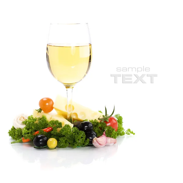 Sýr a bílé víno — Stock fotografie