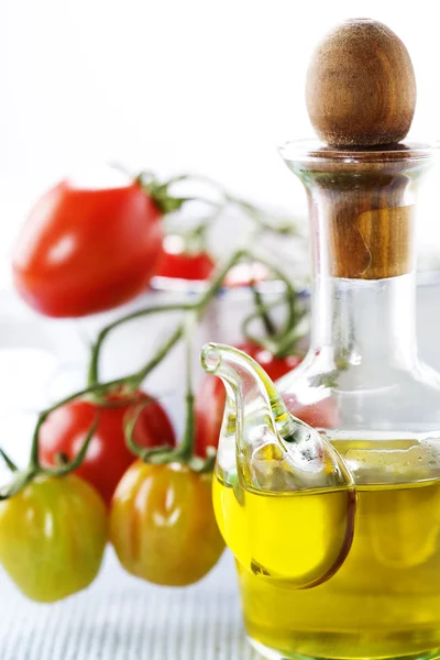 Olivový olej a rajčaty — Stock fotografie