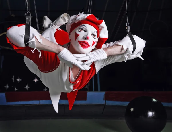 Cirkus air acrobat — Stockfoto