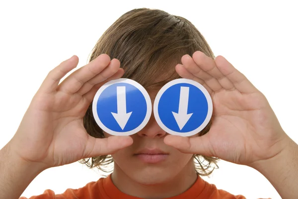 Boy holds before arrow eyes specifying — Stock Photo, Image