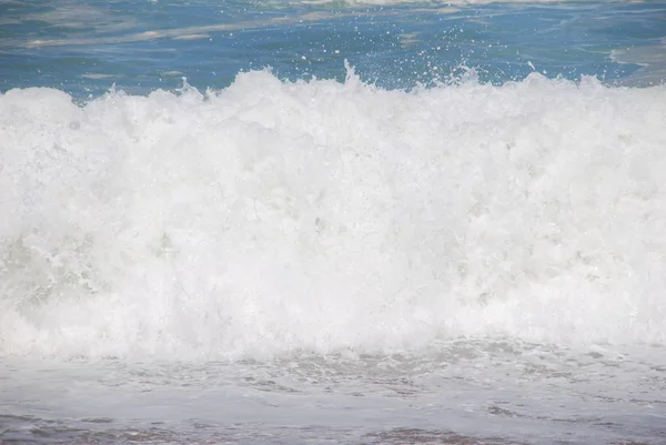 白の美しい海の波 — ストック写真