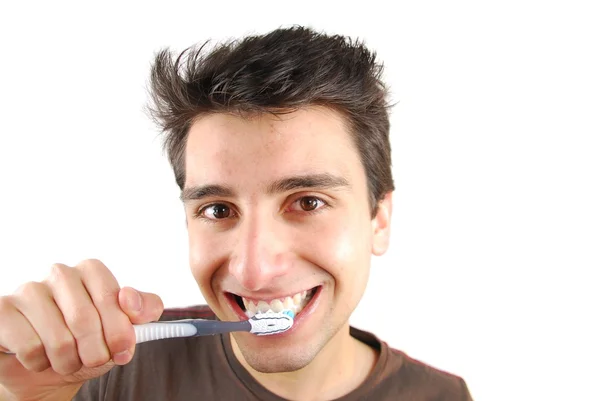 Leuke vent wassen zijn tanden — Stockfoto