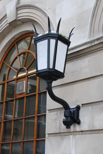 British city lamp — Zdjęcie stockowe