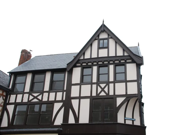 Schwarz-weißes Tudorhaus (isoliert) — Stockfoto