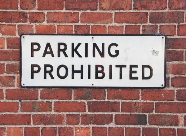 Estacionamiento prohibido signo — Foto de Stock