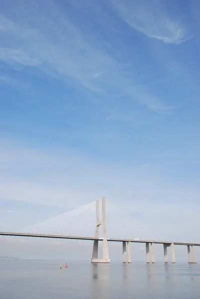 Ponte Vasco da Gama a Lisbona, Portogallo — Foto Stock