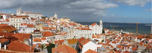 Widok na miasto stolicy Portugalii Lizbony — Zdjęcie stockowe
