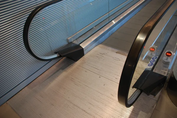 Modern escalator — Stock Photo, Image