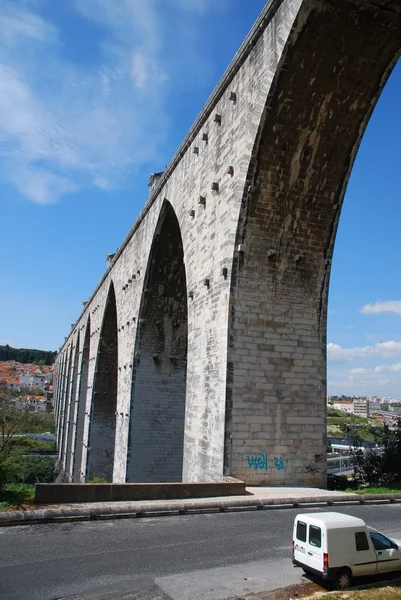 Akwedukt w Lizbonie — Zdjęcie stockowe