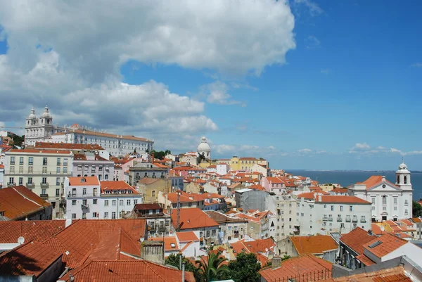 Město pohled městem Portugalska, Lisabon — Stock fotografie