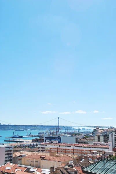 Utsikt över staden i Lissabon, portugal — Stockfoto