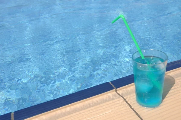 Cocktail piscina — Foto Stock
