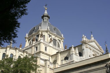 Madrid cathedral clipart