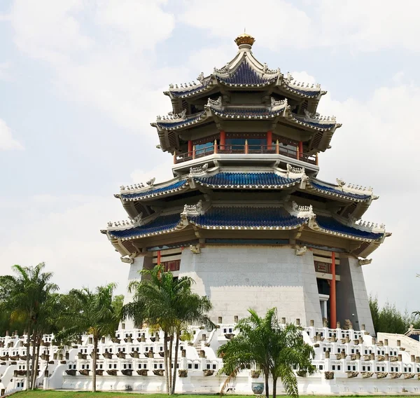 Пагода. Традиционный китайский храм — стоковое фото