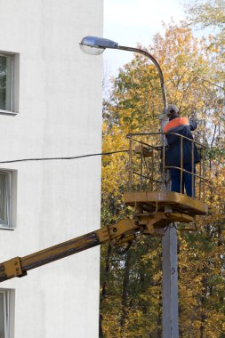 Worker repair lantern