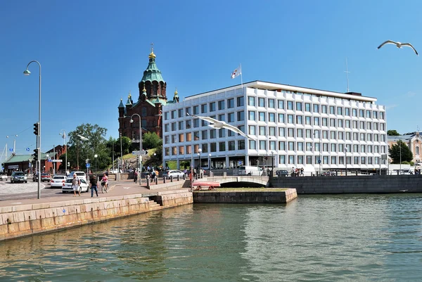 Солнечное лето в Хельсинки — стоковое фото