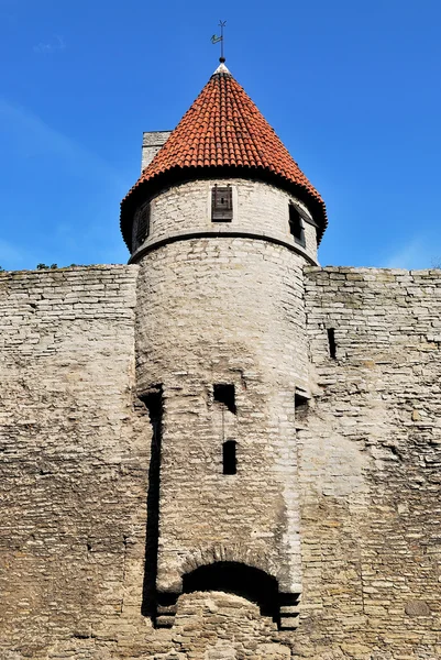タリン、vyshgorod。小さい要塞の塔 — ストック写真