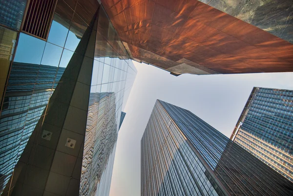 View of Skyscrapers from the Ground — Stock Photo, Image