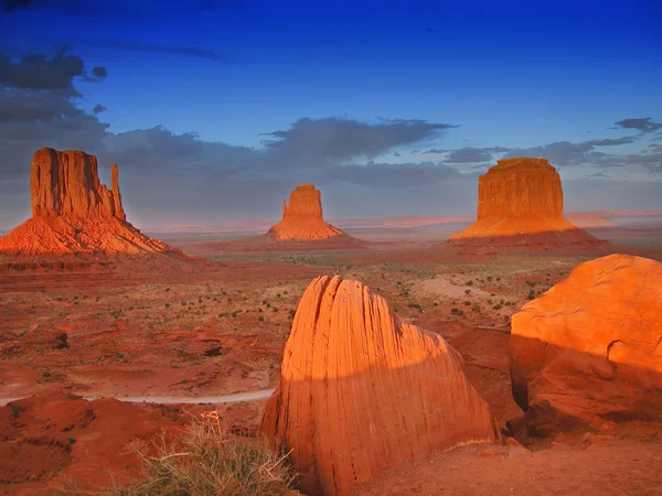 Sunset in Monument Valley, U.S.A — Stock Photo, Image