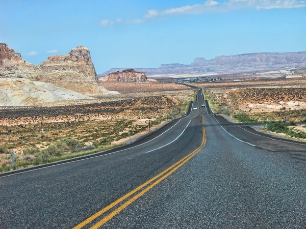 Straße in der Nähe von Lake Powell, arizona — Stockfoto