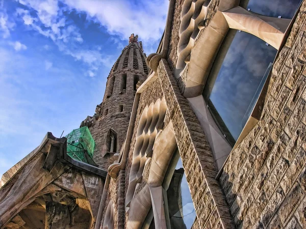 Храм Святого Сімейства від землі, Барселона, Spai — стокове фото