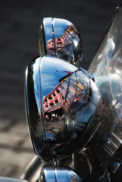 バイク ランプ反射、オスロ — ストック写真