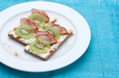 kivi ile sağlıklı snack