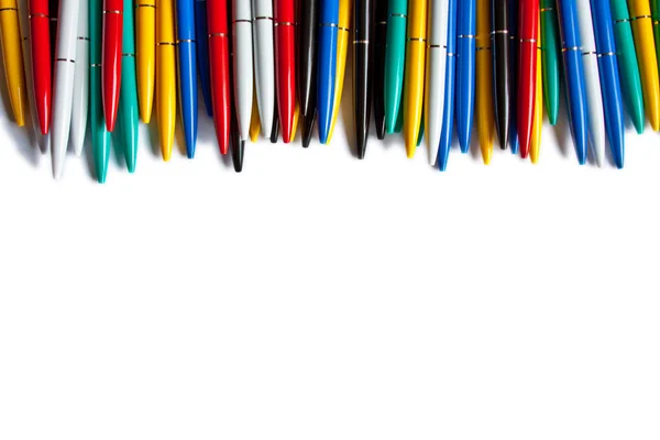 Ligne de stylos couleur — Photo