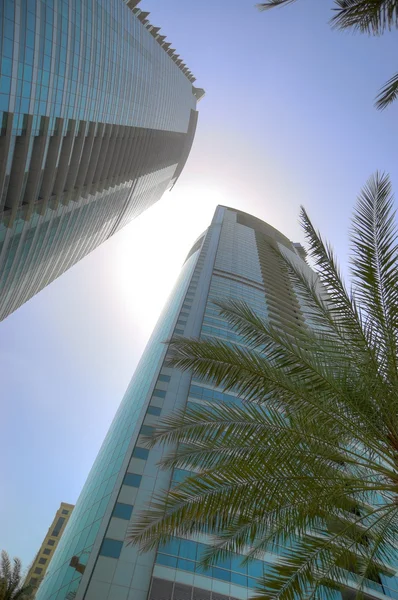 Bekijk op wolkenkrabbers, dubai, Verenigde Arabische Emiraten — Stockfoto