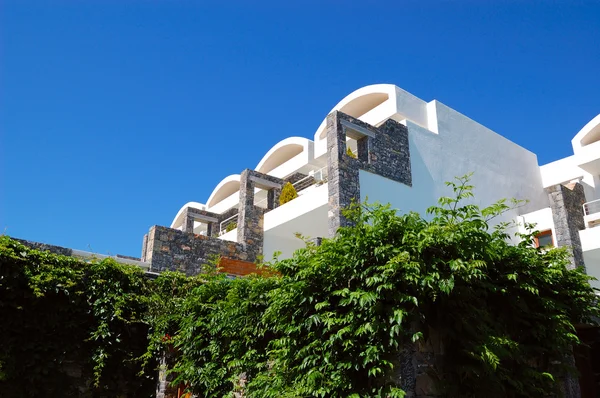Villa's in moderne luxehotel, Kreta, Griekenland — Stockfoto