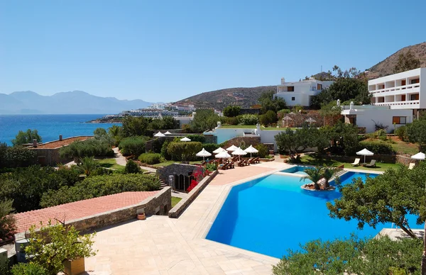Zona de recreo de hotel de lujo, Creta, Grecia — Foto de Stock