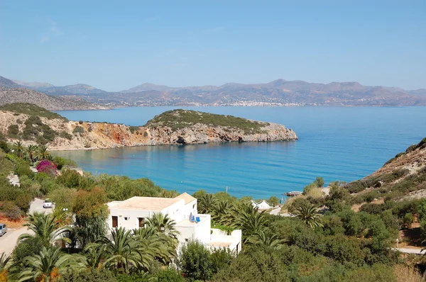 Luxury villa at modern resort, Crete, Greece — Stock Photo, Image