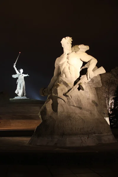 Il famoso monumento della seconda guerra mondiale a Volgograd — Foto Stock