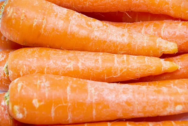 胡萝卜白色背景上的新鲜蔬菜组 — 图库照片