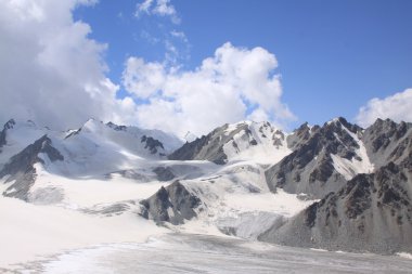 Dağ manzarası