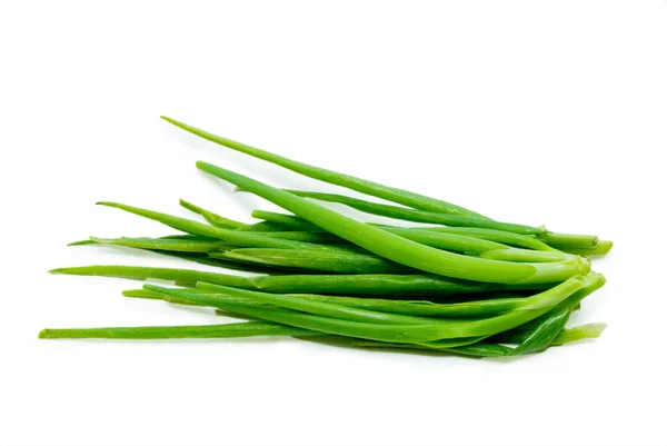 Demet izole beyaz zemin üzerine yeşil soğan — Stok fotoğraf