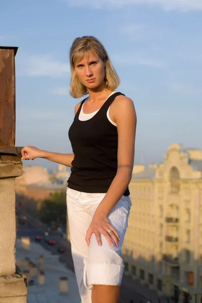 Portrait on a roof — Stock Photo, Image