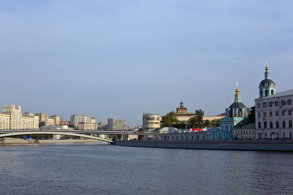 De Moskou rivier — Stockfoto
