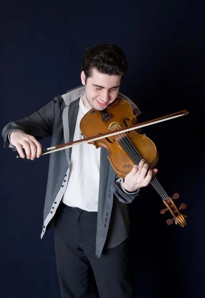 Músico tocando viola — Fotografia de Stock