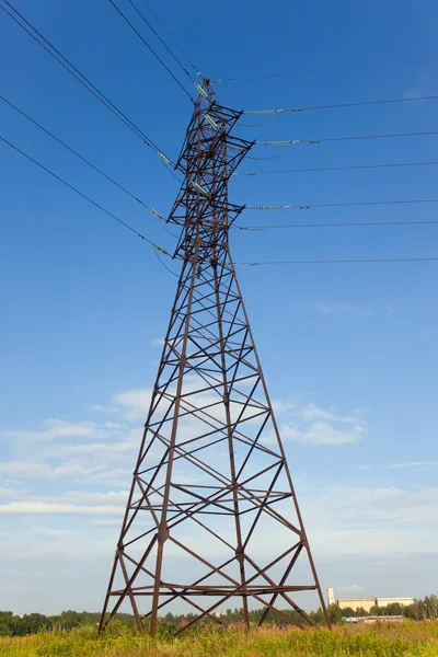 Transmission line tower — Stockfoto