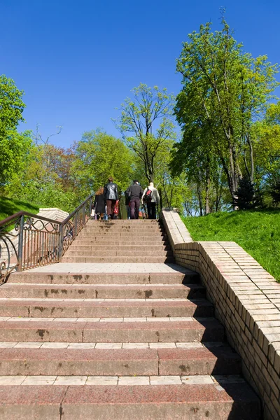 公園への階段 — ストック写真