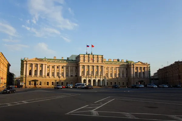 Мариинский дворец — стоковое фото