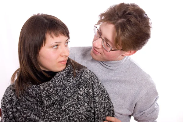 Kız ve erkek birbirlerine karşı bak — Stok fotoğraf