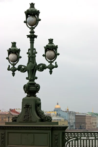Lanterna sul ponte — Foto Stock