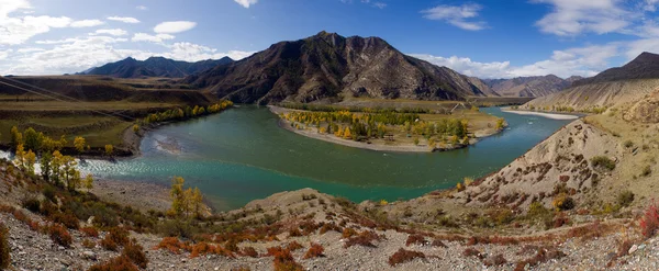 Altaj rivieren — Stockfoto