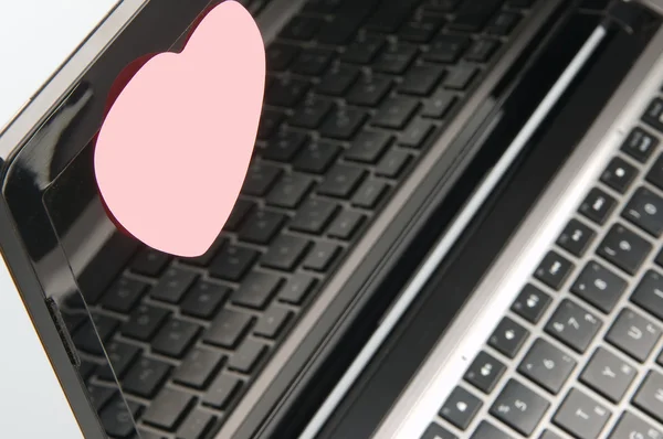 Laptop z naklejki — Zdjęcie stockowe